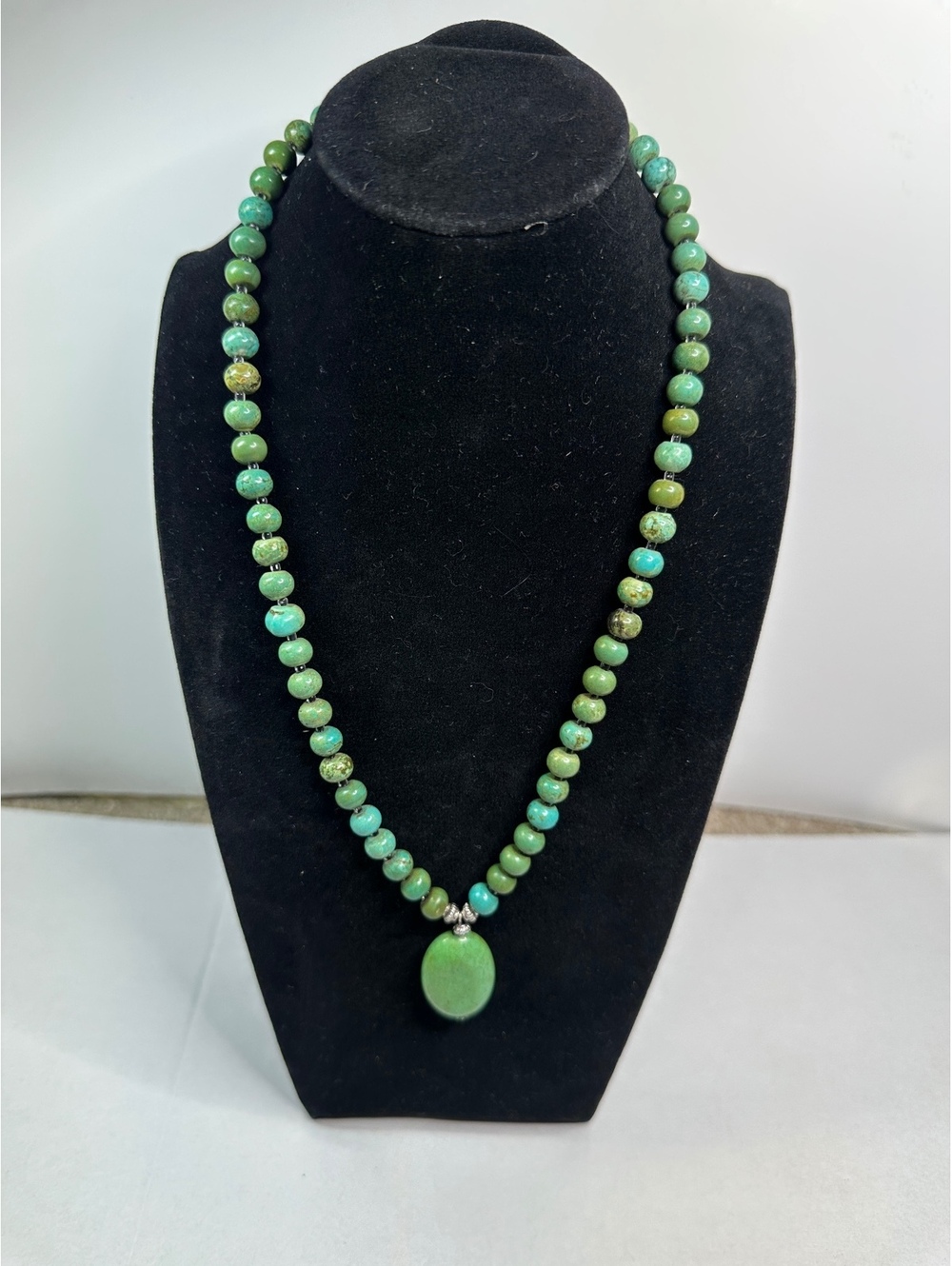 VTG Green Turquoise Stone Beaded Necklace Large Pendant 20” Southwestern